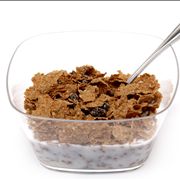 Picture Of Cereals With Raisins
